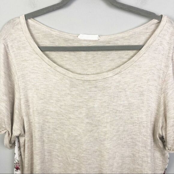 AUGUST MIST | Stitch Fix Beige Floral Back High Low Top Women’s Size Medium - Picture 4 of 8